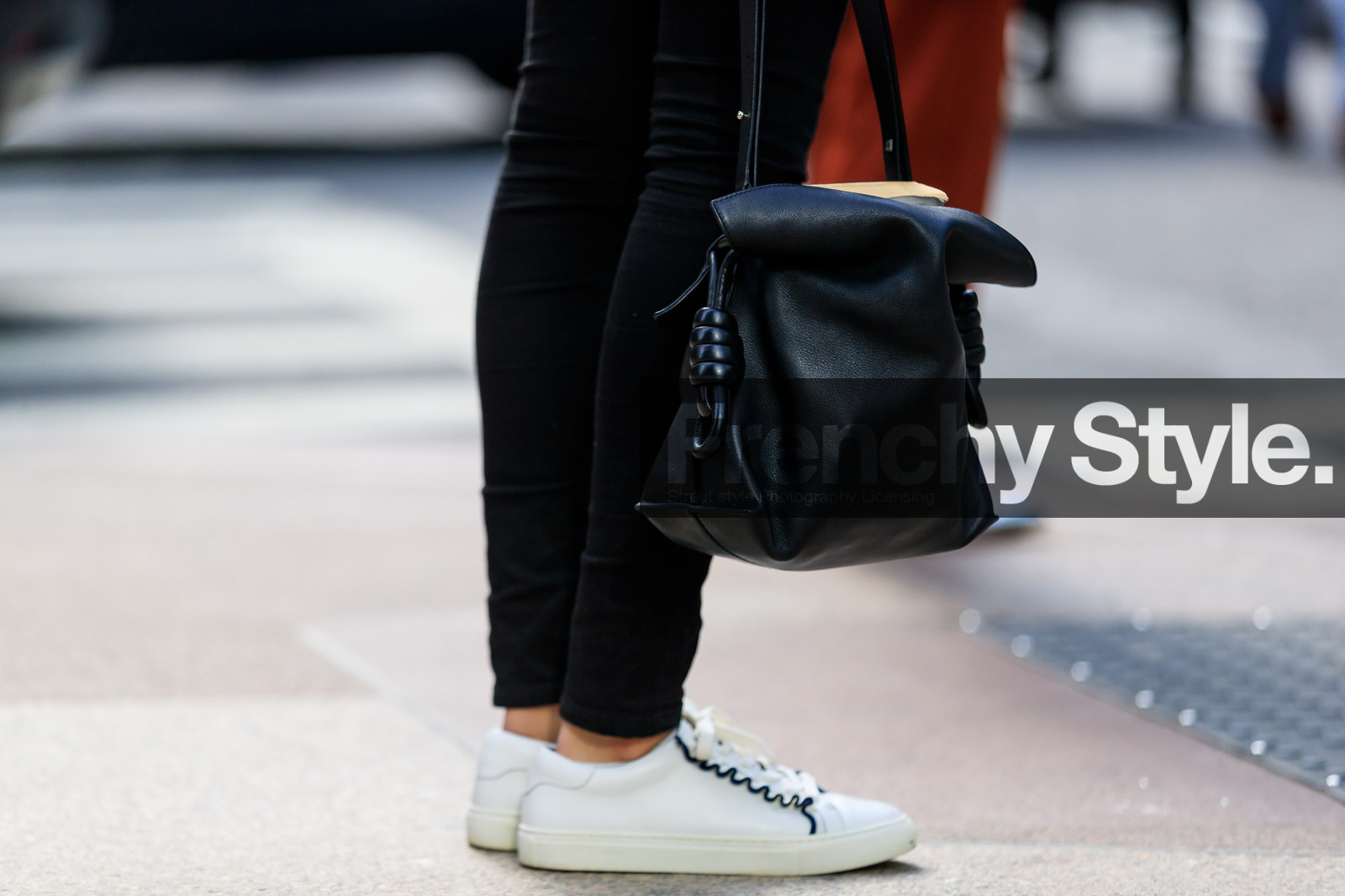 black bag, black denim, denim pants, jeans, leather bag, leather shoes, loewe, trousers, white sneakers, street style, jonathan paciullo, FW, frenchystyle, fashion week, NYFW, NEW YORK, AUTUMN WINTER 2018-2019, AW 18-19, FALL WINTER 2018-2019, FW 18-19, atmosphere details, horizontal, detail