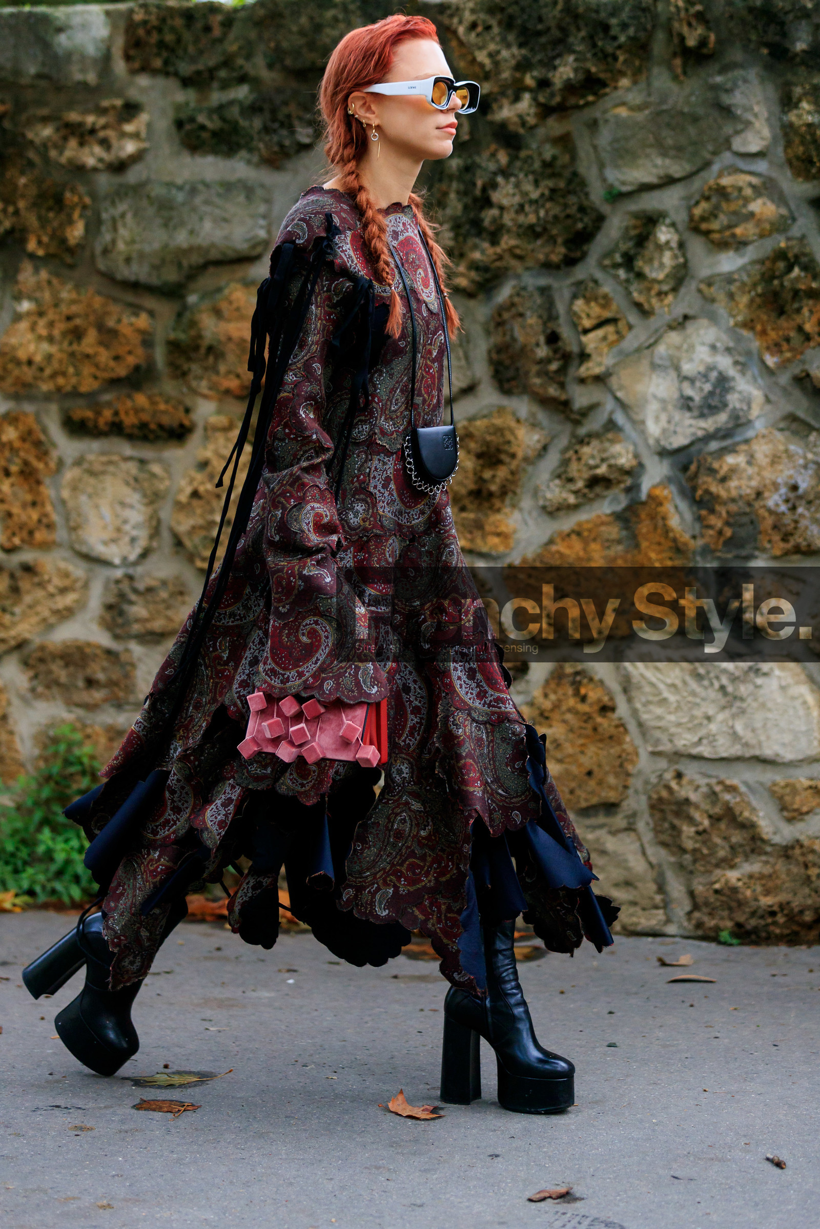 courtney trop, loewe bag, loewe sunglasses, long dress, cachemere printed dress, long sleeves dress, burgundy dress, kaki dress, black dress, ruffle dress, bag necklace, black leather bag, metalic bag, black leather boots, high boots, high heels boots, platform shoes, charlotte chesnais earrings, multi earrings, golden earrings, silvered earrings, fashion week, frenchystyle, FW, jonathan paciullo, street style, SPRING SUMMER 2020, SS 20, PFW, PARIS, vertical, full length