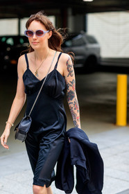 atmosphere details, black bag, black dress, detail, fashion week, frenchystyle, FW, jonathan paciullo, leather bag, NEW YORK, NYFW, slip dress, SPRING SUMMER 2018, SS 18, street style, sunglasses, tattoos, vertical