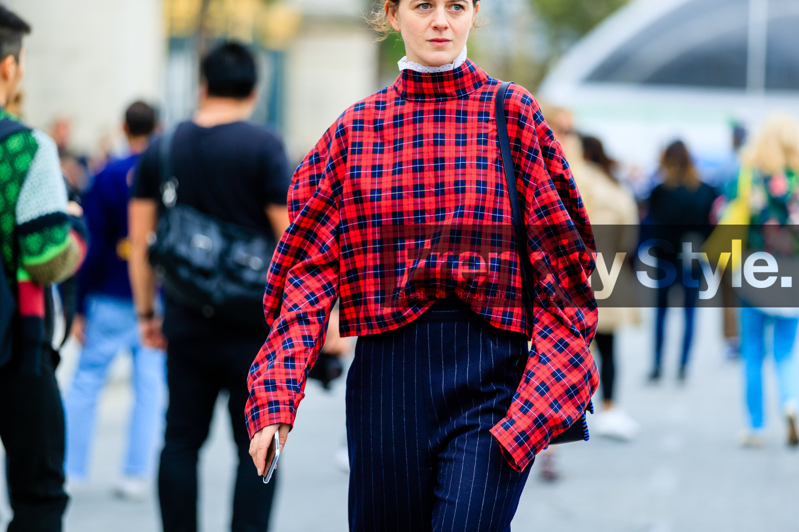 atmosphere details, checked shirt, detail, fashion week, frenchystyle, FW, graphic shirt, horizontal, jonathan paciullo, navy pant, PARIS, PFW, plaid, printed pants, red shirt, SPRING SUMMER 2017, SS 17, street style, striped pants, trousers