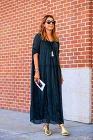 black dress, fashion week, frenchystyle, full length, FW, golden shoes, high heels, jonathan paciullo, leather shoes, long dress, necklace, NEW YORK, NYFW, shiny shoes, silk dress, SPRING SUMMER 2018, SS 18, street style, sunglasses, vertical