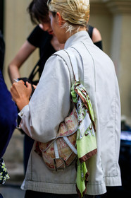 beige bag, christian dior, graphic bag, green scarf, leather bag, printed bag, printed scarf, saddle bag, white jacket, fashion week, frenchystyle, FW, jonathan paciullo, street style, LFW, LONDON, SPRING SUMMER 2019, SS 19, vertical, detail, atmosphere details