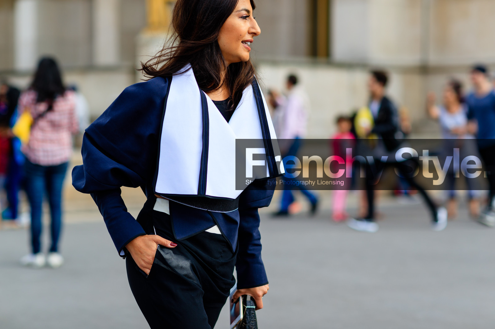atmosphere details, AUTUMN WINTER 2016-2017, AW 16-17, black pants, blue belt, detail, FALL WINTER 2016-2017, fashion week, frenchystyle, FW, FW 16-17, graphic jacket, HAUTE COUTURE, horizontal, jonathan paciullo, MENSWEAR, nausheen shah, navy jacket, oversize, PARIS, PFW, street style, trousers