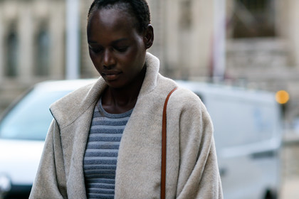 atmosphere details, beige coat, detail, fashion week, frenchystyle, FW, grey t shirt, horizontal, jonathan paciullo, LFW, LONDON, model, SPRING SUMMER 2017, SS 17, street style, striped t shirt, woman