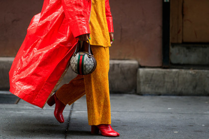 laureen uy, red leather boots, red leather jacket, vinyl jacket, vinyl shoes, camel toe margiela shoes, camel toe margiela boots, margiela boots, gucci bag, monogrammed bag, round shape bag, hand bag, brown leather bag, beige bag, orange shirt, orange pants, velvet shirt, velvet pants, corduroy pants, corduroy shirt, legs detail, shoes detail, bag detail, fashion week, frenchystyle, FW, jonathan paciullo, street style, AUTUMN WINTER 2020-2021, FALL WINTER 2020-2021, FW 20-21, horizontal, atmosphere details, detail, NYFW, NEW YORK