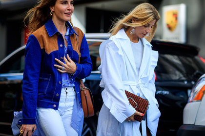 ada kokosar, atmosphere details, blue denim, blue shirt, brown bag, céline, denim jacket, denim pants, detail, ece sukan, fashion week, frenchystyle, FW, graphic bag, horizontal, jeans, jonathan paciullo, leather bag, NEW YORK, NYFW, printed bag, printed jacket, printed shirt, red bag, SPRING SUMMER 2018, SS 18, street style, striped bag, striped shirt, trousers, white coat, white denim