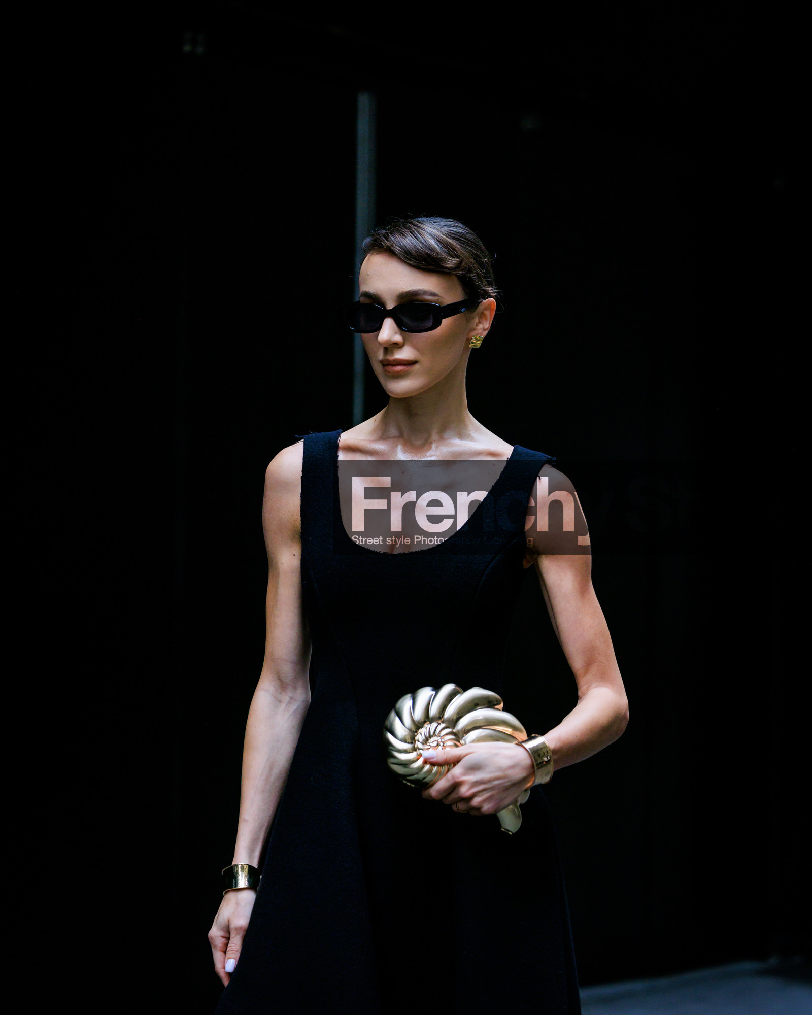 jonathan paciullo, FW, frenchystyle, fashion week, street style, vertical, detail, atmosphere details, NYFW, NEW YORK, SPRING SUMMER 2024, SS 24