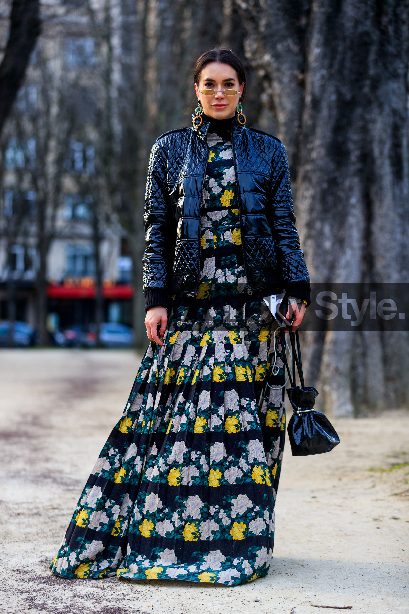 black bag, black dress, black jacket, earrings, floral, flowers, graphic dress, leather bag, leather jacket, printed dress, sunglasses, street style, jonathan paciullo, FW, frenchystyle, fashion week, PFW, PARIS, AUTUMN WINTER 2018-2019, FALL WINTER 2018-2019, FW 18-19, vertical, full length