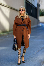 animal print, black bag, black belt, black shoes, brown coat, camille charriere, graphic pants, leather bag, leather belt, leather shoes, leggings, leopard, prada, printed pants, sunglasses, transparent bag, trousers, fashion week, frenchystyle, FW, jonathan paciullo, street style, PFW, PARIS, AUTUMN WINTER 2019-2020, AW 19-20, FALL WINTER 2019-2020, FW 19-20, vertical, full length