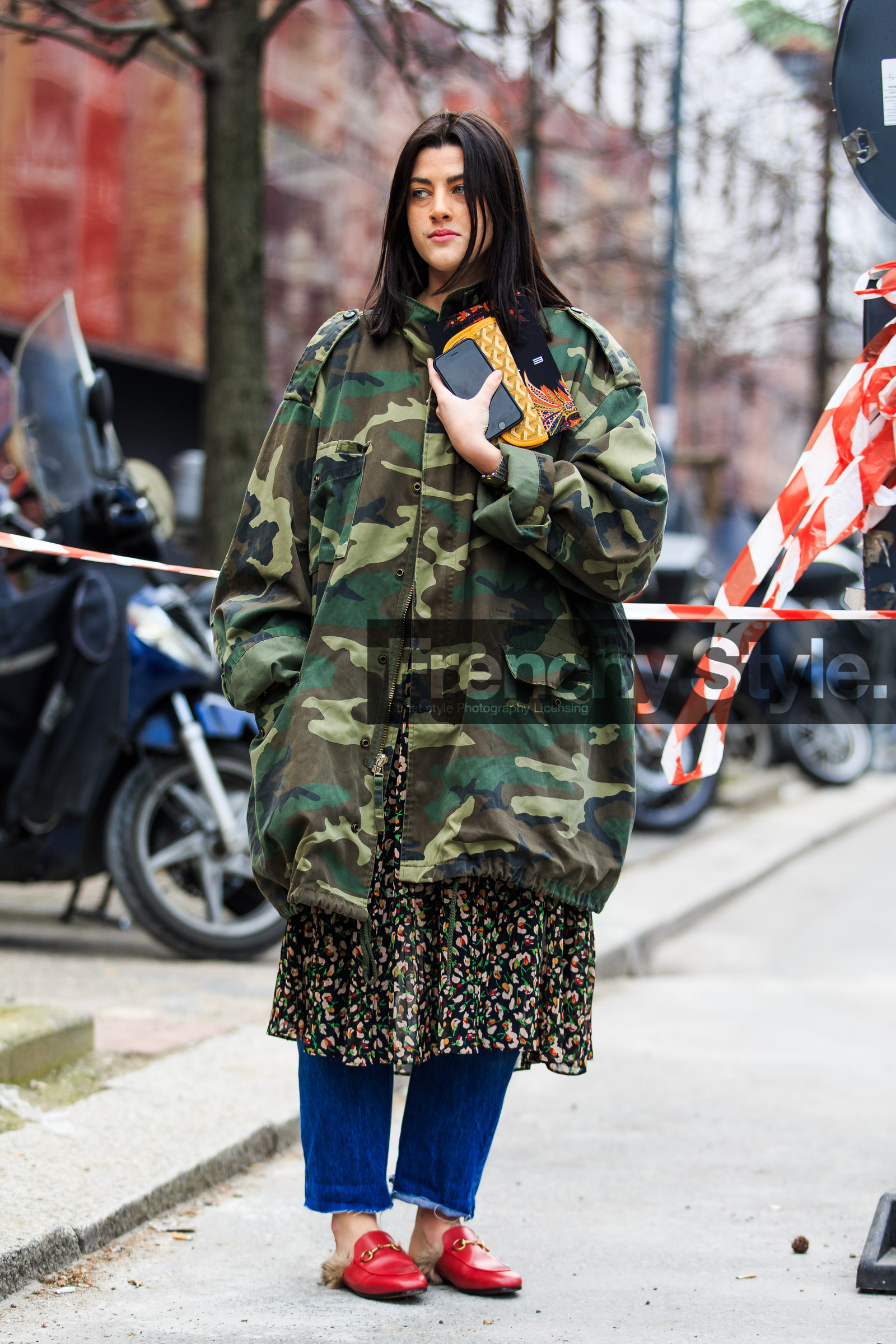 AUTUMN WINTER 2016-2017, AW 16-17, blue denim, camo jacket, camouflage, denim pants, embroidered slippers, FALL WINTER 2016-2017, fashion week, frenchystyle, full length, fur shoes, FW, FW 16-17, goyard, green coat, green jacket, gucci, jeans, jonathan paciullo, LFW, LONDON, MENSWEAR, military jacket, printed jacket, red shoes, red slippers, street style, trousers, vertical
