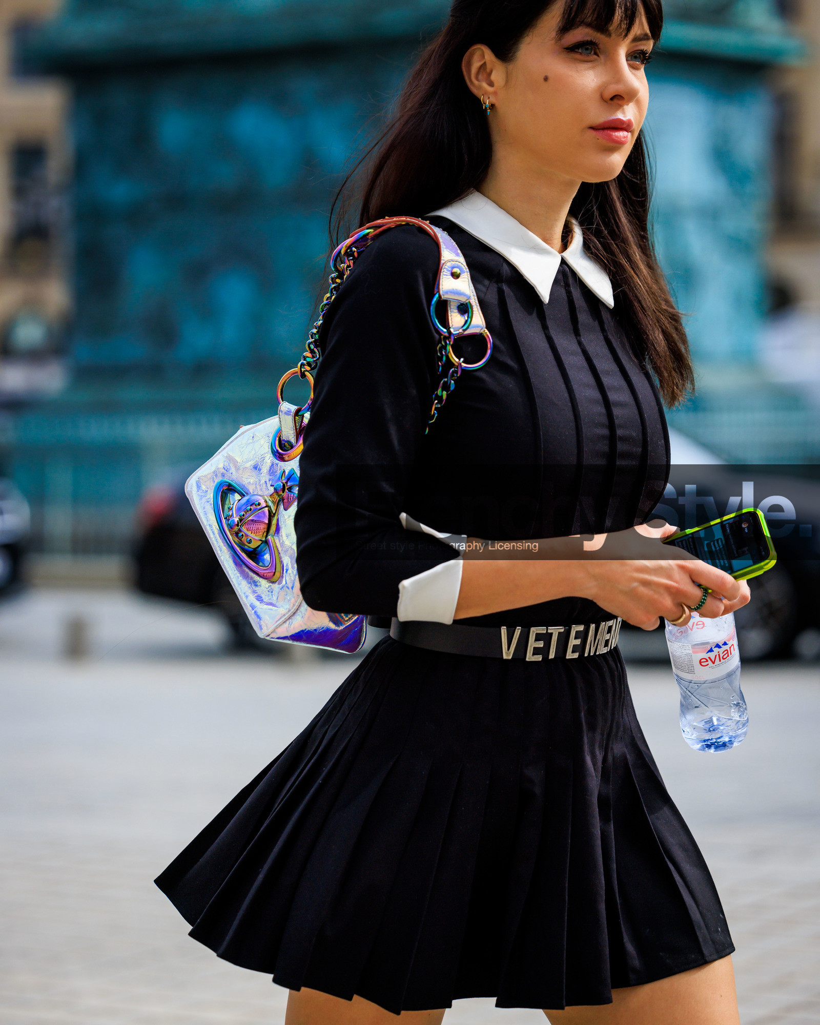 PARIS, PFW, fashion week, frenchystyle, FW, jonathan paciullo, street style, SPRING SUMMER 2024, SS 24, vertical, atmosphere details, detail