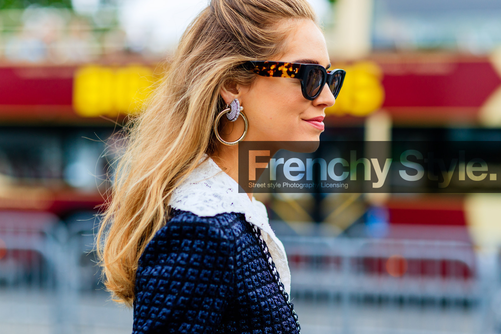 atmosphere details, AUTUMN WINTER 2016-2017, AW 16-17, blue jacket, chanel, chiara ferragni, céline, detail, earrings, FALL WINTER 2016-2017, fashion week, frenchystyle, FW, FW 16-17, HAUTE COUTURE, horizontal, jonathan paciullo, MENSWEAR, PARIS, PFW, portrait, street style, sunglasses, white shirt