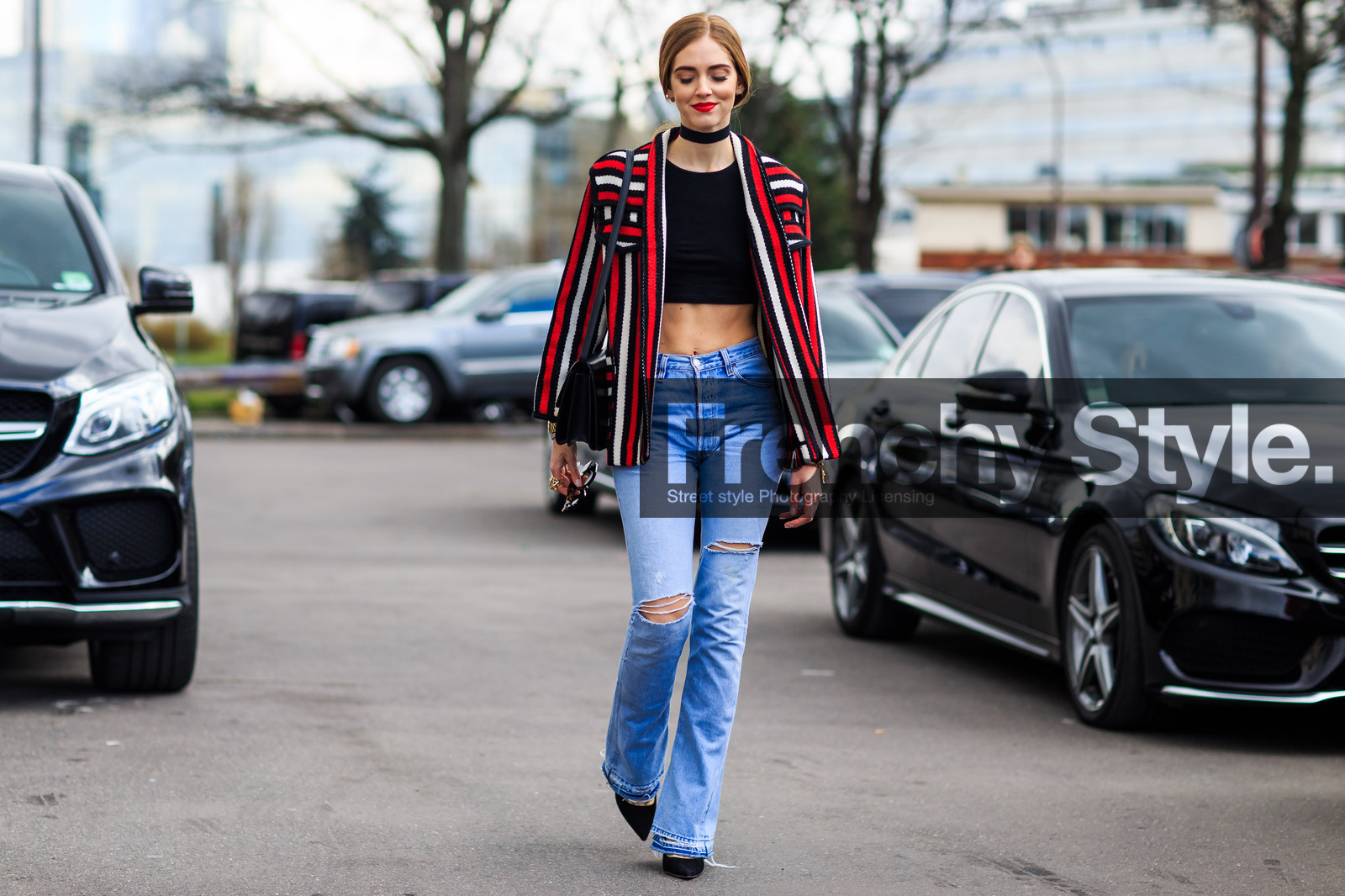 atmosphere details, AUTUMN WINTER 2016-2017, AW 16-17, black shoes, black top, blazer, blue denim, chiara ferragni, choker, crop top, denim pants, FALL WINTER 2016-2017, fashion week, frenchystyle, full length, FW, FW 16-17, graphic jacket, high heels, horizontal, jeans, jonathan paciullo, necklace, PARIS, PFW, red jacket, ripped pants, street style, striped jacket, trousers