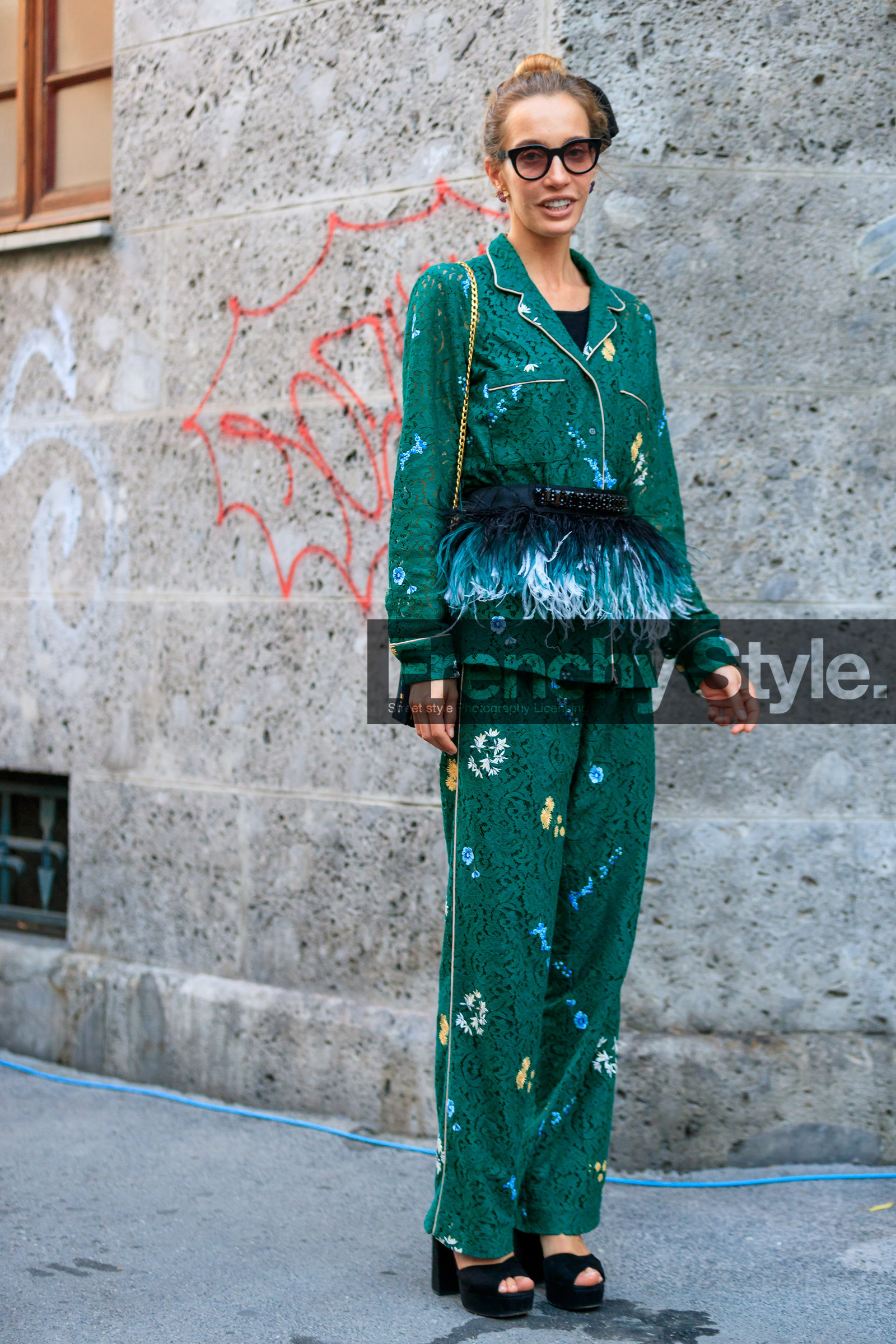 black bag, black belt, black shoes, black top, fashion week, feathers, floral, flowers, frenchystyle, full length, FW, graphic jacket, graphic pants, green jacket, green pants, high heels, jonathan paciullo, leather bag, leather shoes, MFW, micol sabbadini, MILAN, printed jacket, printed pants, SPRING SUMMER 2018, SS 18, street style, sunglasses, trousers, vertical