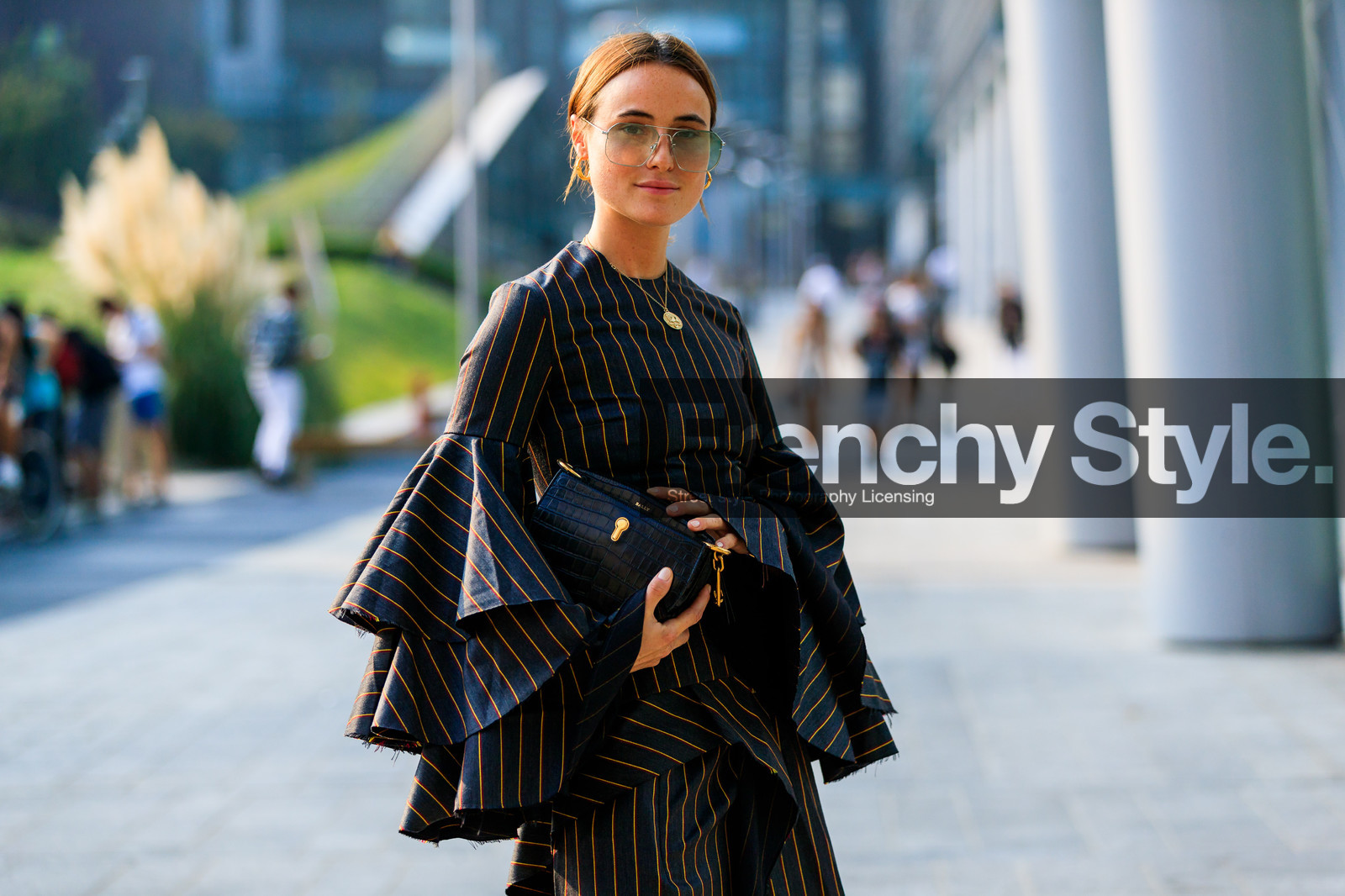 bally, black bag, black dress, graphic dress, leather bag, lena lademann, printed dress, ruffles, striped dress, sunglasses, fashion week, frenchystyle, FW, jonathan paciullo, street style, MFW, MILAN, SPRING SUMMER 2019, SS 19, atmosphere details, horizontal, detail