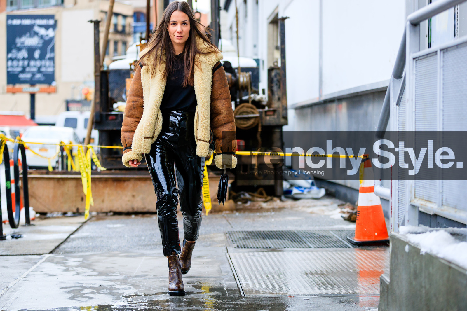 Alice & Js, atmosphere details, AUTUMN WINTER 2017-2018, AW 17-18, black pants, black sweater, brown jacket, FALL WINTER 2017-2018, fashion week, frenchystyle, full length, fur jacket, FW, FW 17-18, high heels, horizontal, jonathan paciullo, leather bag, leather pants, louis vuitton, NEW YORK, NYFW, shearling, street style, trousers, vinyl