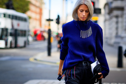 black bag, black denim, blue sweater, denim pants, embroidered sweater, glitter, jeans, leather bag, prada, sarah harris, sequined sweater, trousers, fashion week, frenchystyle, FW, jonathan paciullo, street style, LFW, LONDON, SPRING SUMMER 2019, SS 19, atmosphere details, horizontal, detail