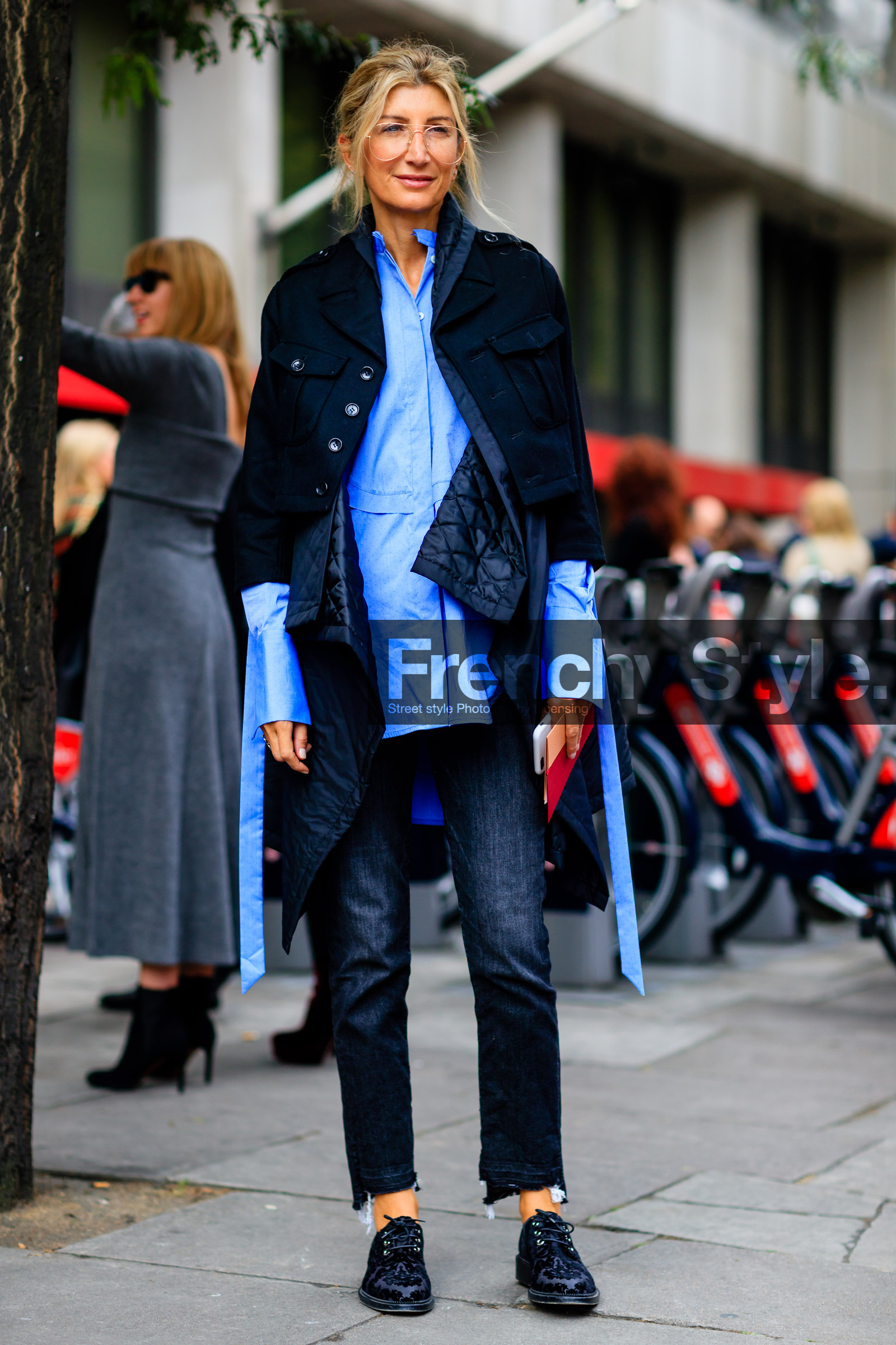 black denim, black jacket, black loafers, black pants, blue shirt, denim jacket, denim pants, fashion week, frenchystyle, full length, FW, jeans, jonathan paciullo, leather shoes, LFW, LONDON, sarah rutson, SPRING SUMMER 2017, SS 17, street style, trousers, velvet, vertical, woman