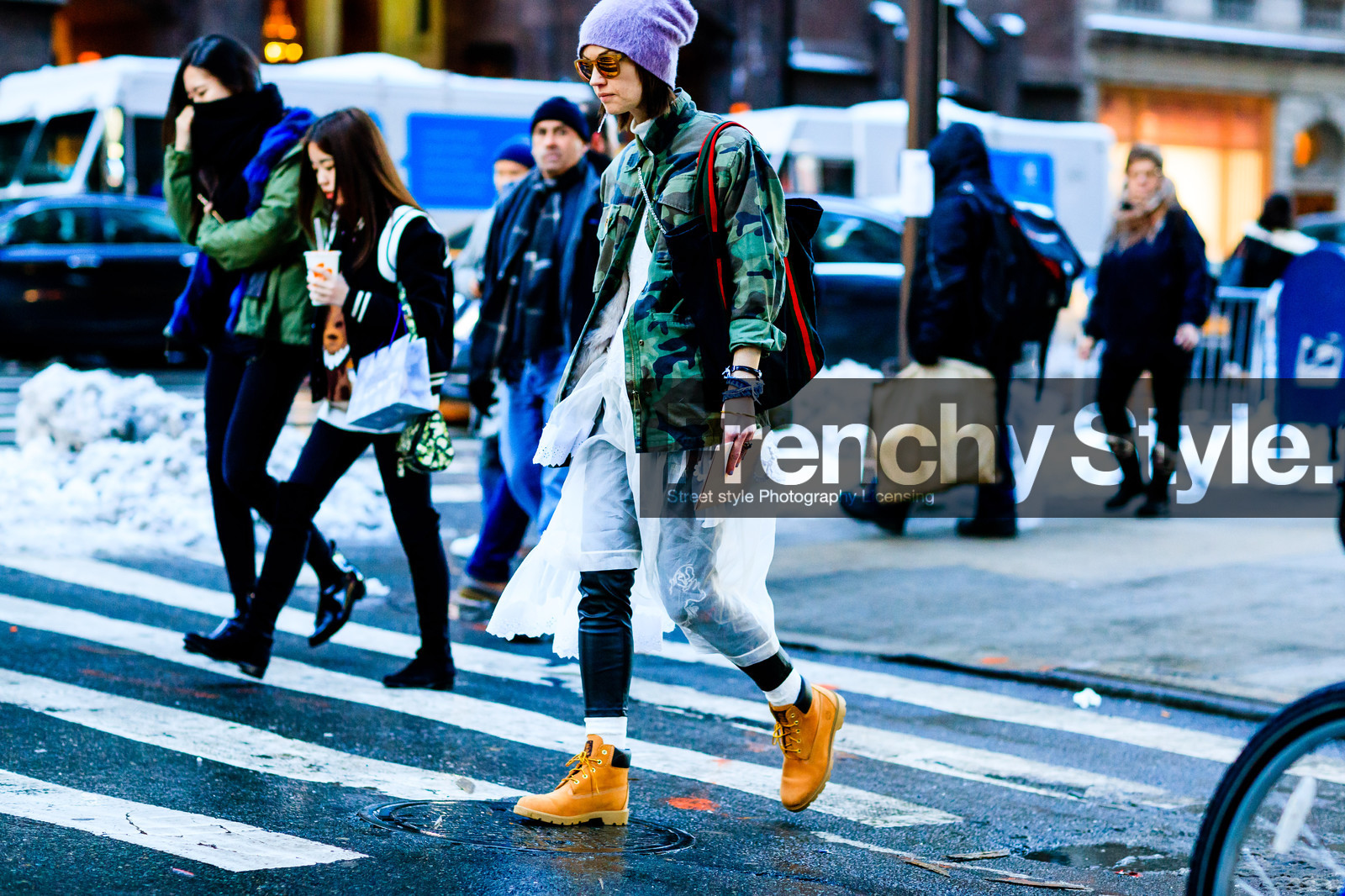 atmosphere details, AUTUMN WINTER 2017-2018, AW 17-18, camouflage, detail, FALL WINTER 2017-2018, fashion week, frenchystyle, FW, FW 17-18, horizontal, jonathan paciullo, military, NEW YORK, NYFW, street style, sunglasses, trousers
