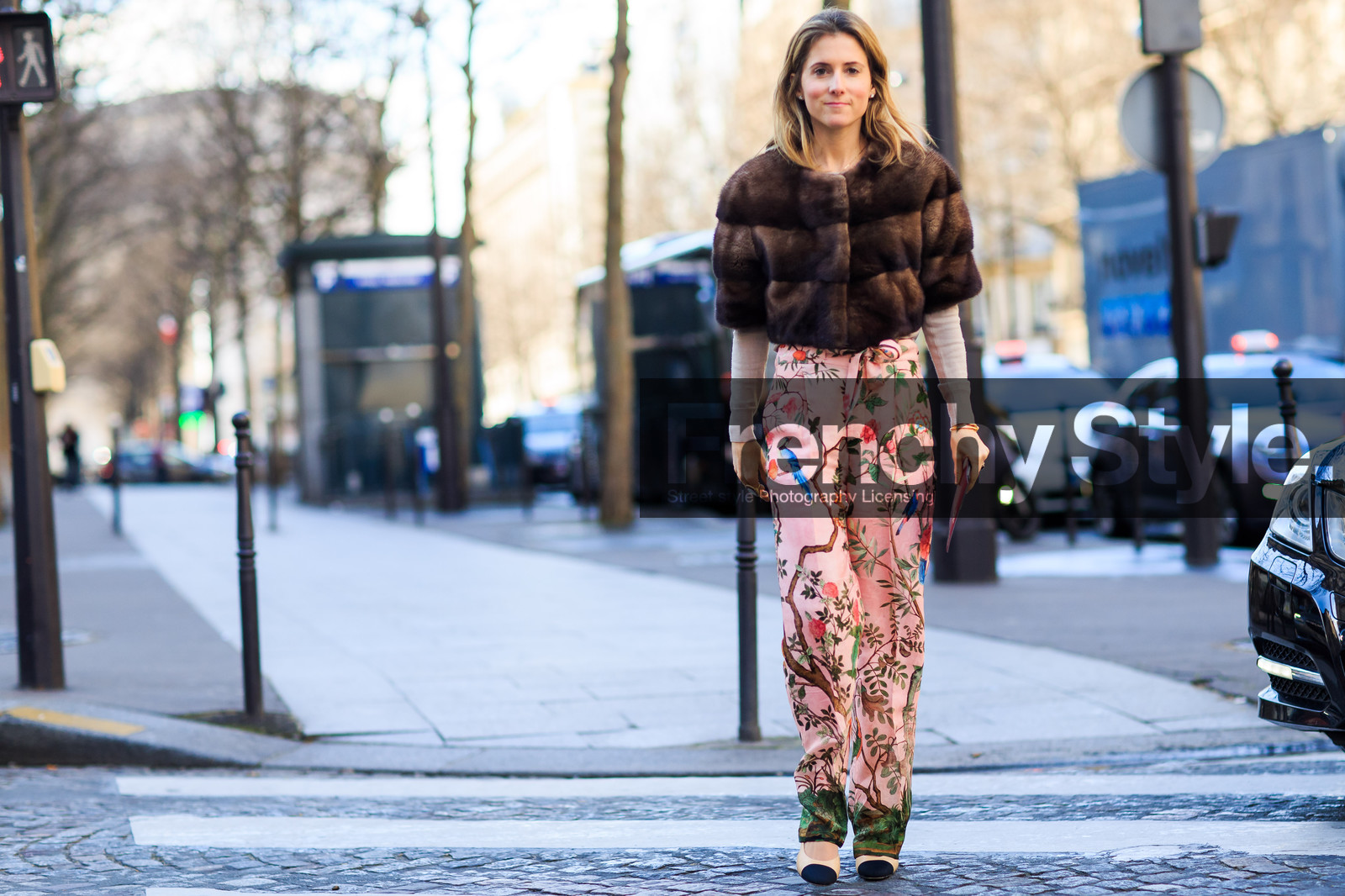 atmosphere details, AUTUMN WINTER 2016-2017, AW 16-17, brown fur, brown jacket, chanel, FALL WINTER 2016-2017, fashion week, floral, flower, frenchystyle, full length, fur jacket, FW, FW 16-17, horizontal, jonathan paciullo, marina laroude, PARIS, PFW, pink pants, printed pants, street style, trousers