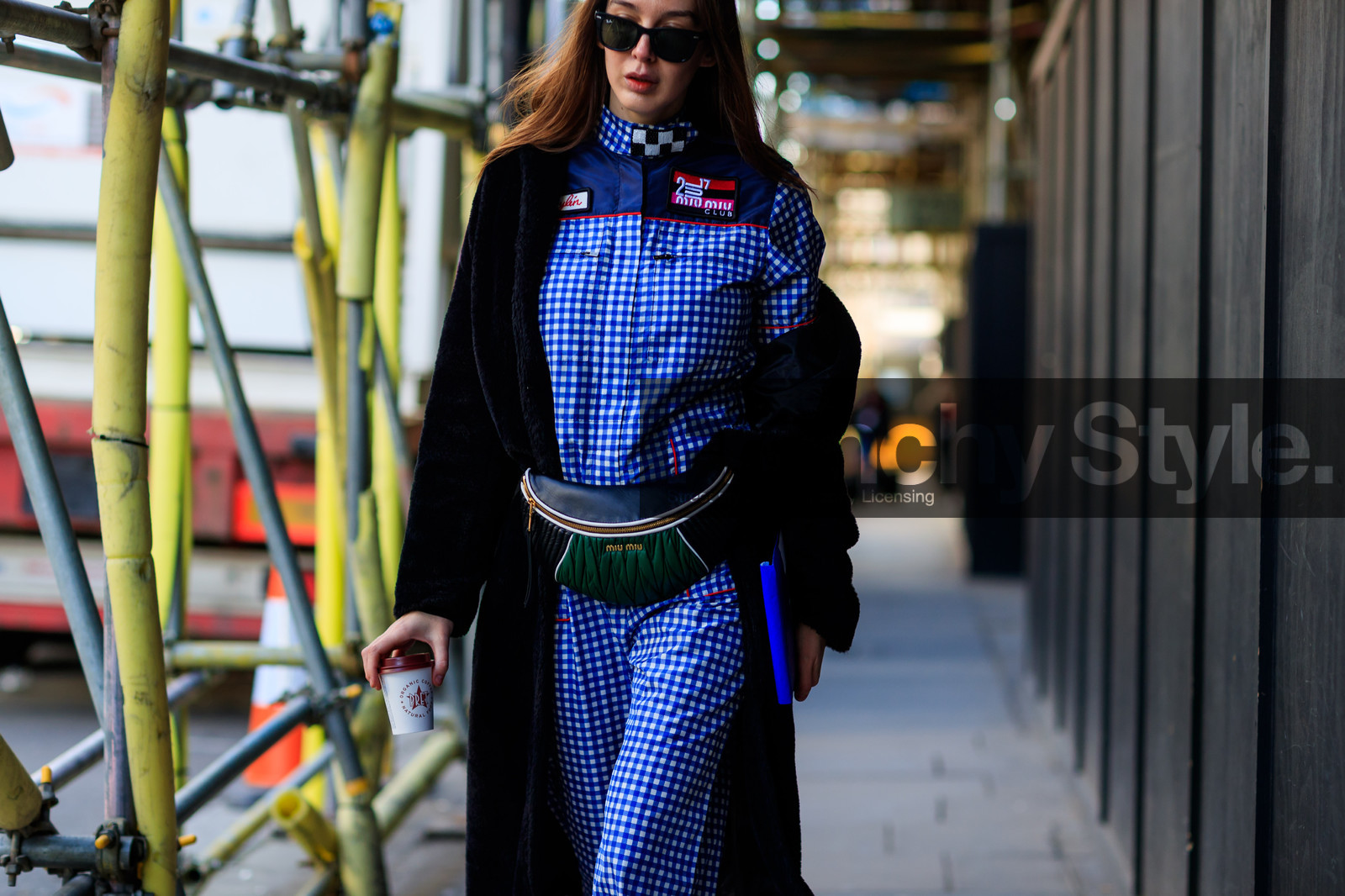 black fur coat, blue jumpsuit, check jumpsuit, checked, fanny pack, gingham, graphic jumpsuit, graphic pants, green bag, leather bag, miu miu, off the shoulder, plaid, printed jumpsuit, printed pants, sunglasses, trousers, fashion week, frenchystyle, FW, jonathan paciullo, street style, LFW, LONDON, AUTUMN WINTER 2018-2019, AW 18-19, FALL WINTER 2018-2019, FW 18-19, horizontal, atmosphere details, detail, estelle pigault