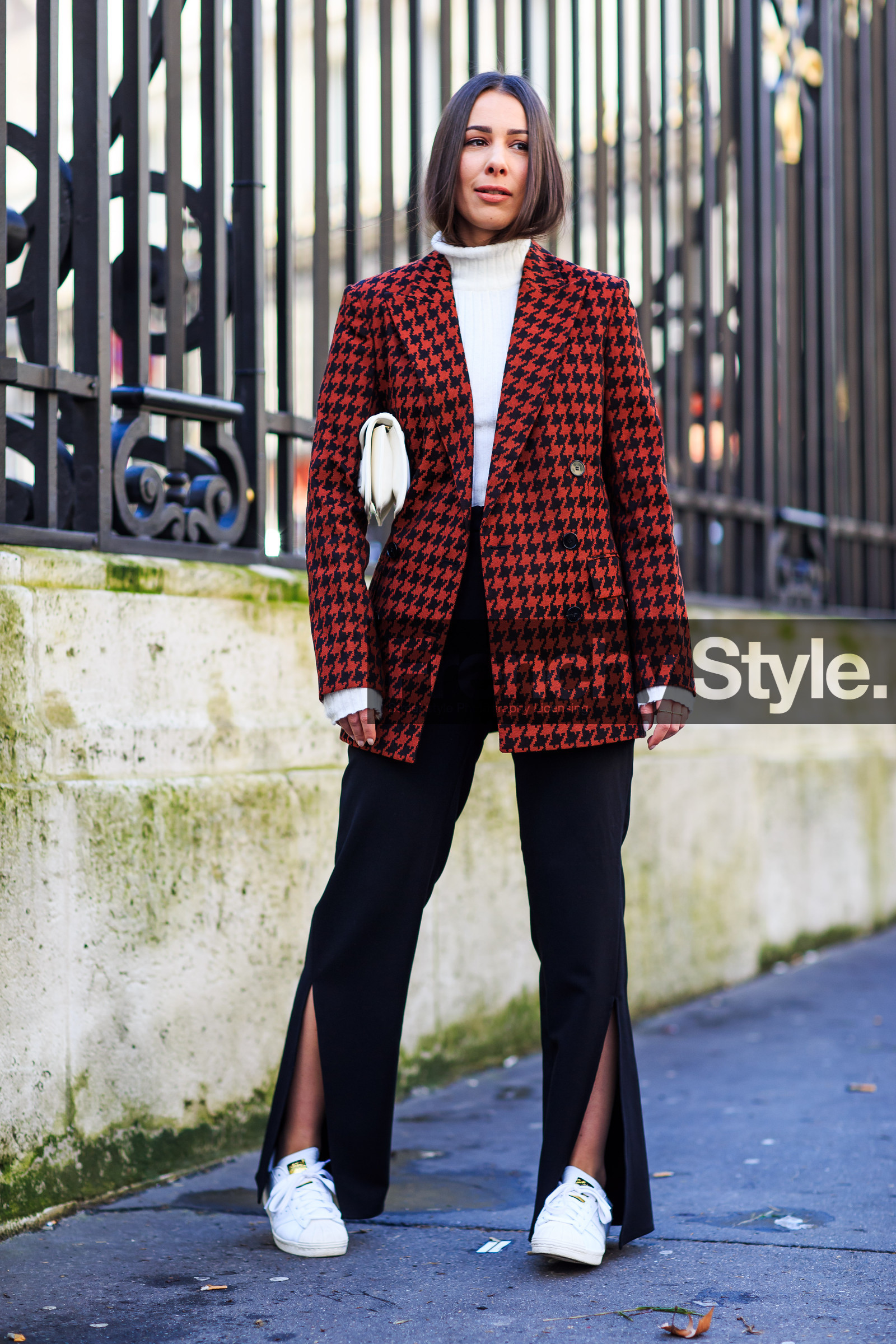 AUTUMN WINTER 2016-2017, AW 16-17, black pants, blazer, FALL WINTER 2016-2017, fashion week, frenchystyle, full length, FW, FW 16-17, graphic jacket, houndstooth pattern, jonathan paciullo, leather bag, leather sneakers, PARIS, PFW, printed jacket, red jacket, street style, trousers, turtleneck sweater, vertical, white bag, white sneakers, white sweater