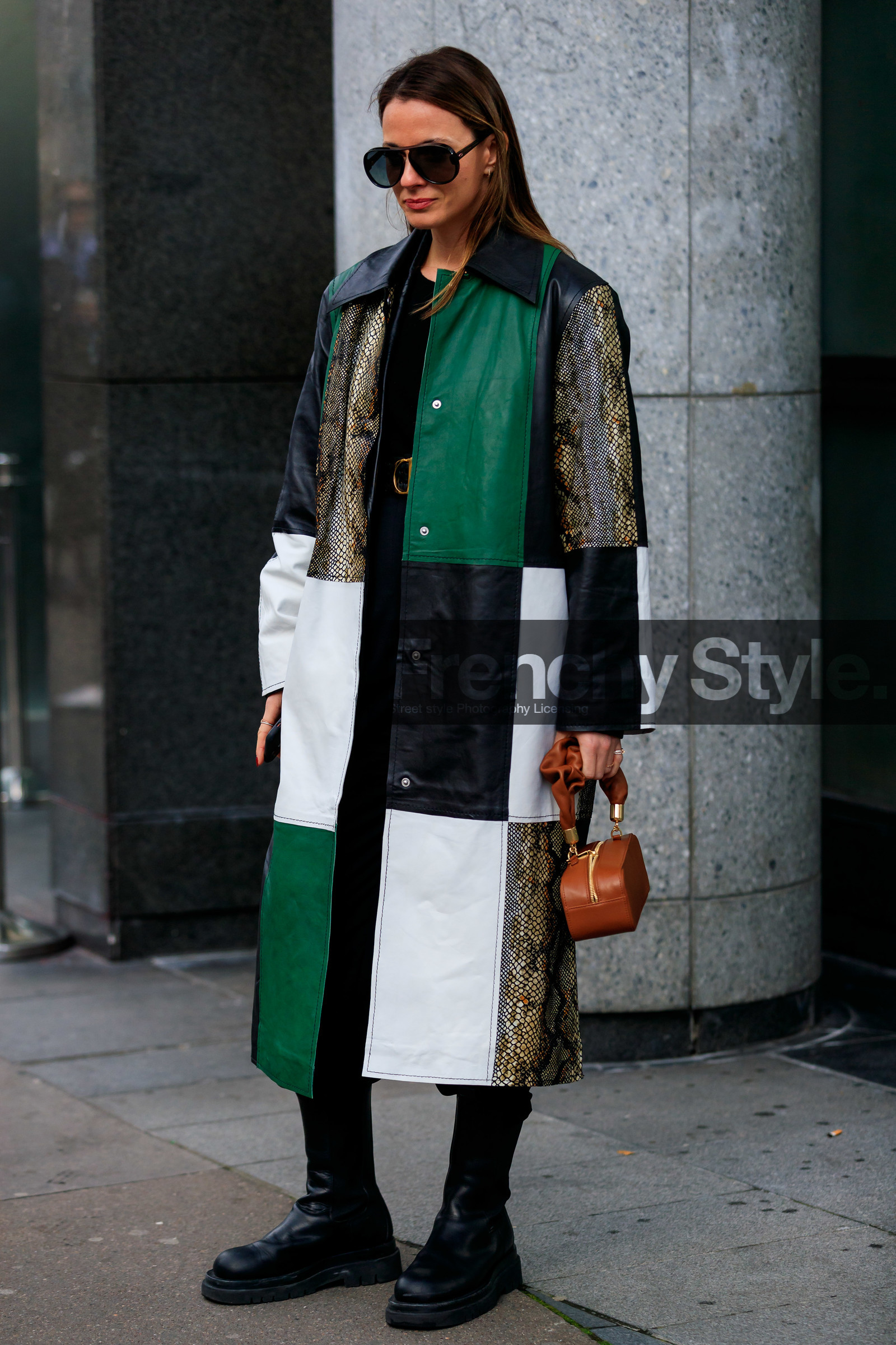 green leather coat, green leather jacket, animal skin coat, animal skin jacket, white leather coat, white leather jacket, black leather coat, black leather jacket, checked coat, checked jacket, camel leather bag, hand bag, square shape bag, black leather boots, flat boots, chelsea boots, black sunglasses, aviator sunglasses, big sunglasses, fashion week, frenchystyle, FW, jonathan paciullo, street style, PFW, PARIS, AUTUMN WINTER 2020-2021, FALL WINTER 2020-2021, FW 20-21, vertical, full length