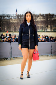 lady dior baf, red bag, dior, shorts, navy blue shorts, navy blue blazer, white shirt, belt, black ballerinas, fashion week, frenchystyle, FW, jonathan paciullo, street style, AUTUMN WINTER 2022-2023, FALL WINTER 2022_2023, FW 22-23, PFW, PARIS, vertical, full length