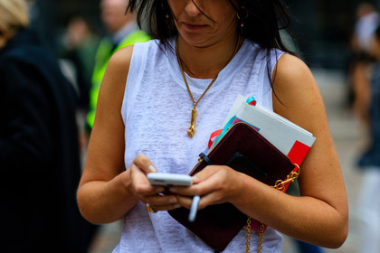 atmosphere details, detail, fashion week, frenchystyle, FW, horizontal, jonathan paciullo, LFW, LONDON, necklace, SPRING SUMMER 2017, SS 17, street style, white tank top, woman