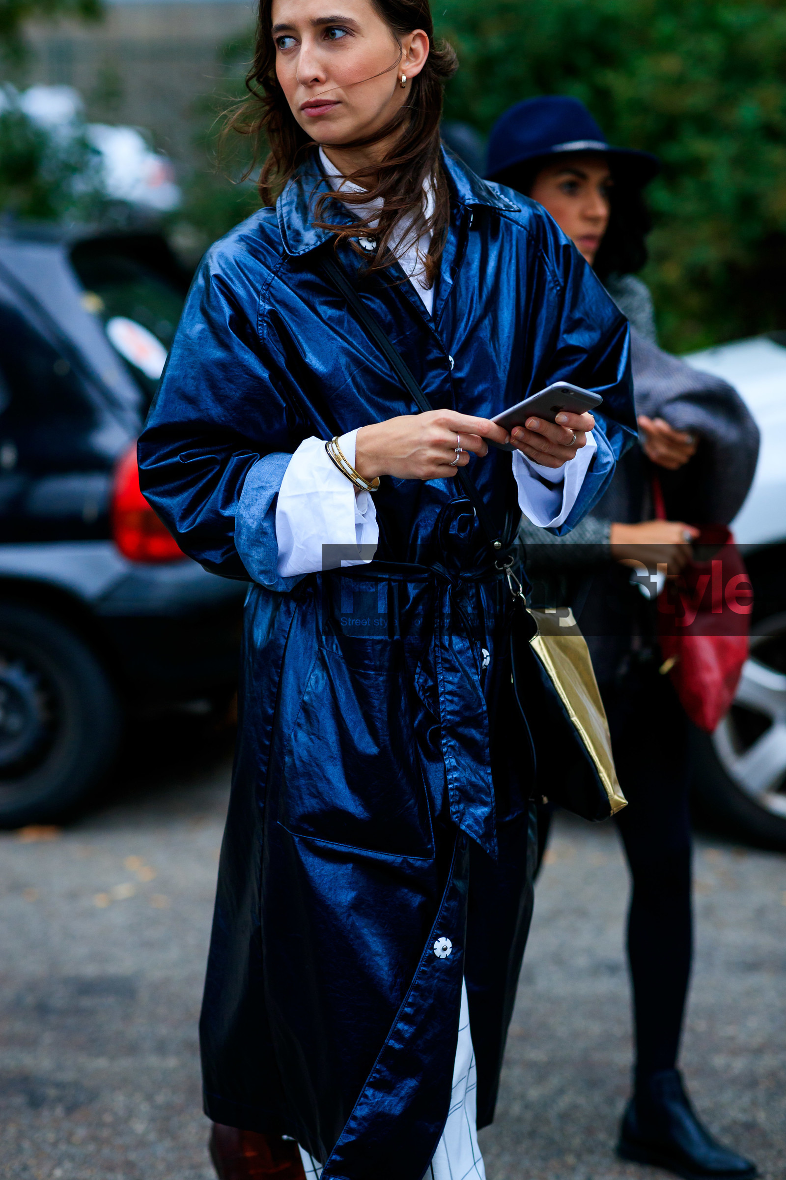 black trench coat, polish trench coat, white shirt, white bracelet, black bracelet, fashion week, frenchystyle, FW, jonathan paciullo, street style, SPRING SUMMER 2020, SS 20, PFW, PARIS, vertical, full length