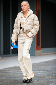 regina anikiy, white coat, white jeans, white jacket, down jacket, monogrammed coat, louis vuitton coat, louis vuitton pants, louis vuitton jacket, louis vuitton belt, louis vuitton total look, louis vuitton necklace, monogrammed necklace, box bag, long necklace, golden necklace, belted jacket, denim, denim jacket, denim total look, white total look, baggy pants, loose jeans, PARIS, PFW, fashion week, frenchystyle, FW, jonathan paciullo, street style, SPRING SUMMER 2021, SS 21, vertical, full length