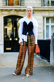 black top, bustier top, checked pants, dyed hair, fashion week, frenchystyle, full length, FW, graphic pants, green pants, grey hair, jonathan paciullo, leather shoes, PARIS, PFW, plaid, printed pants, SPRING SUMMER 2017, SS 17, street style, tartan, trousers, tucked in, vertical, white shirt, Zoë Hordies