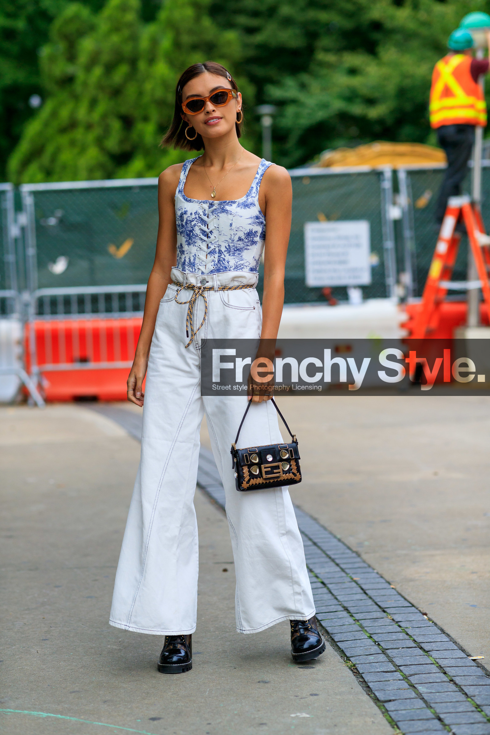 belt, black bag, black shoes, blue top, brown bag, corset, denim pants, fendi, floral, flowers, graphic bag, high waist, jeans, leather bag, leather shoes, printed bag, printed top, sarah ellen, sunglasses, trousers, white denim, wide pants, street style, jonathan paciullo, FW, frenchystyle, fashion week, NEW YORK, NYFW, SPRING SUMMER 2020, SS 20, vertical, full length