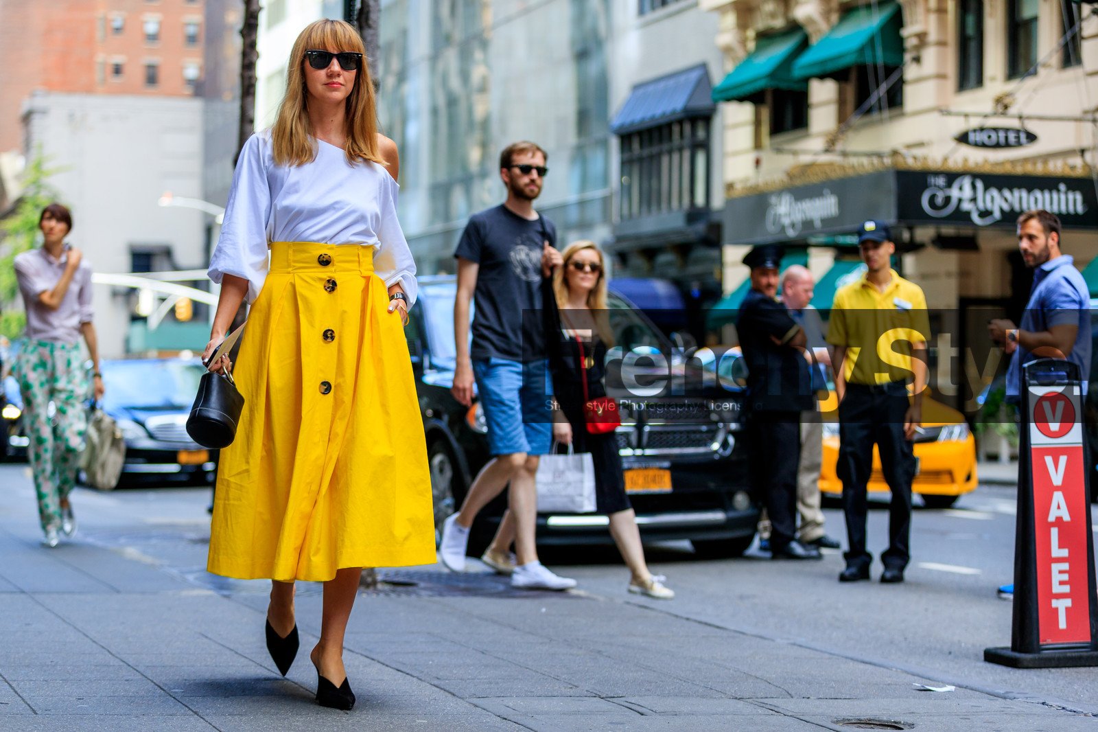 asymetric, atmosphere details, black shoes, fashion week, frenchystyle, full length, FW, high waist, horizontal, jonathan paciullo, lisa aiken, NEW YORK, NYFW, one shoulder, SPRING SUMMER 2017, SS 17, street style, sunglasses, white top, woman, yellow skirt