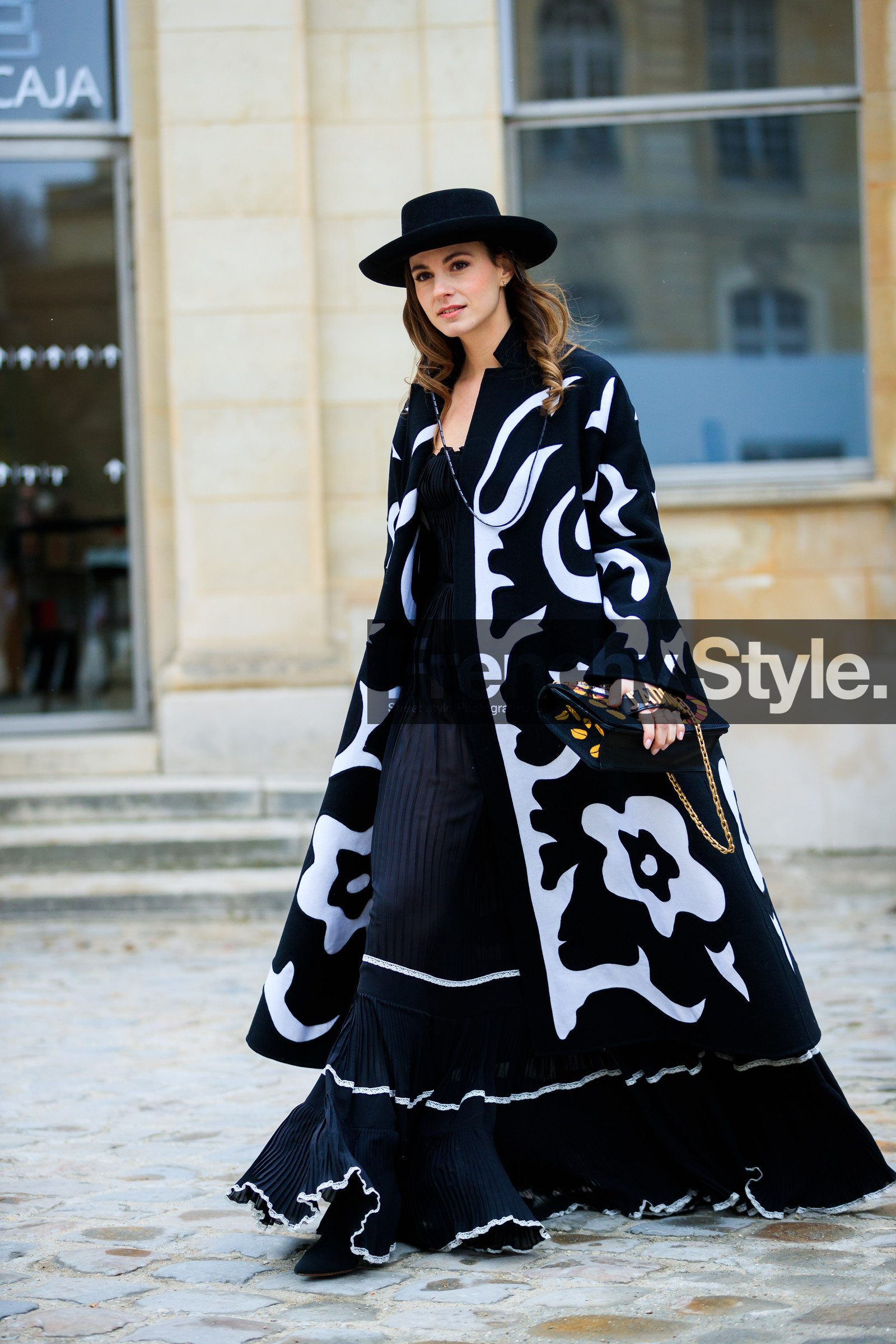 black and white, black bag, black dress, black hat, christian dior, graphic bag, graphic jacket, leather bag, multicolor bag, printed bag, printed jacket, red, ruffles, yellow, fashion week, frenchystyle, FW, jonathan paciullo, street style, PFW, PARIS, AUTUMN WINTER 2018-2019, FALL WINTER 2018-2019, FW 18-19, vertical, full length