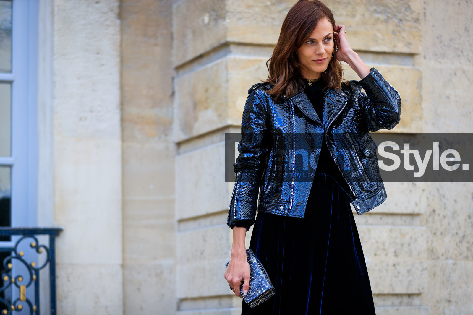 atmosphere details, aymeline valade, black bag, black dress, black jacket, black perfecto, detail, fashion week, frenchystyle, FW, graphic bag, horizontal, jonathan paciullo, leather bag, leather jacket, leather perfecto, PARIS, PFW, printed bag, SPRING SUMMER 2018, SS 18, street style, velvet