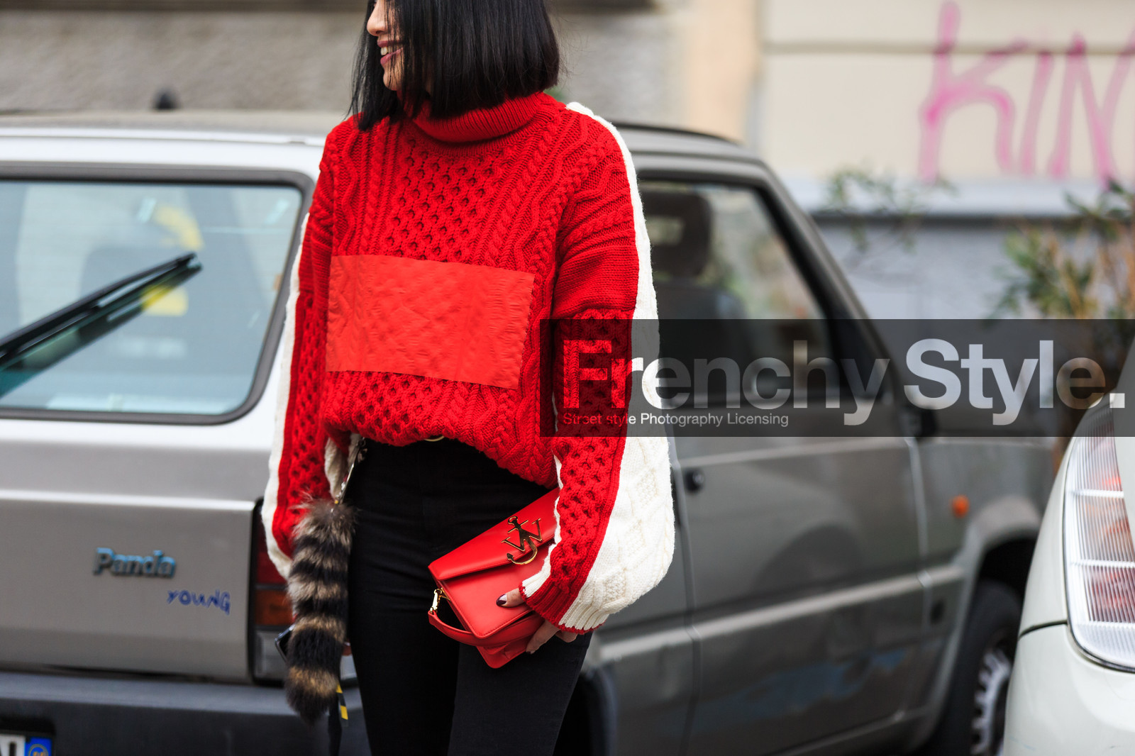 atmosphere details, AUTUMN WINTER 2016-2017, AW 16-17, black denim, denim pants, detail, FALL WINTER 2016-2017, fashion week, frenchystyle, FW, FW 16-17, horizontal, jeans, jonathan paciullo, jw anderson, leather bag, LFW, LONDON, MENSWEAR, red bag, red knit, red sweater, red turtleneck, street style, Tiffany Hsu, trousers