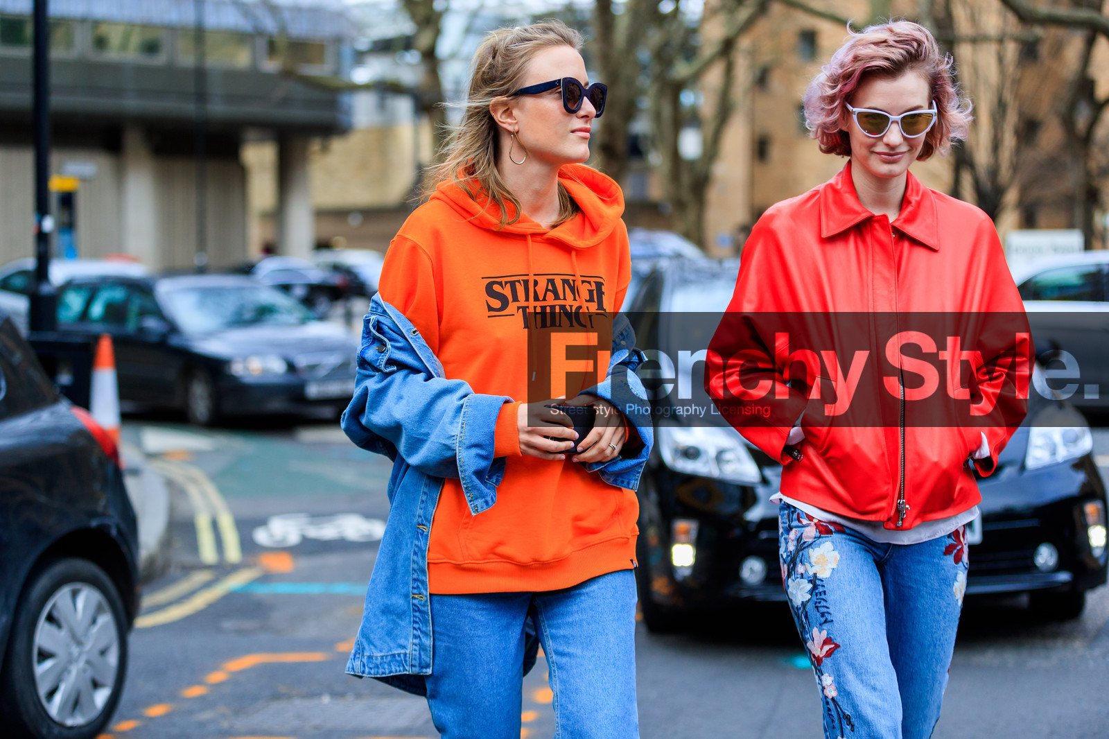 atmosphere details, AUTUMN WINTER 2017-2018, AW 17-18, blue denim, denim jacket, denim pants, detail, FALL WINTER 2017-2018, fashion week, frenchystyle, FW, FW 17-18, hoodie, horizontal, jeans, jonathan paciullo, LFW, LONDON, orange sweater, printed sweater, street style, sunglasses, trousers, zanita whittington