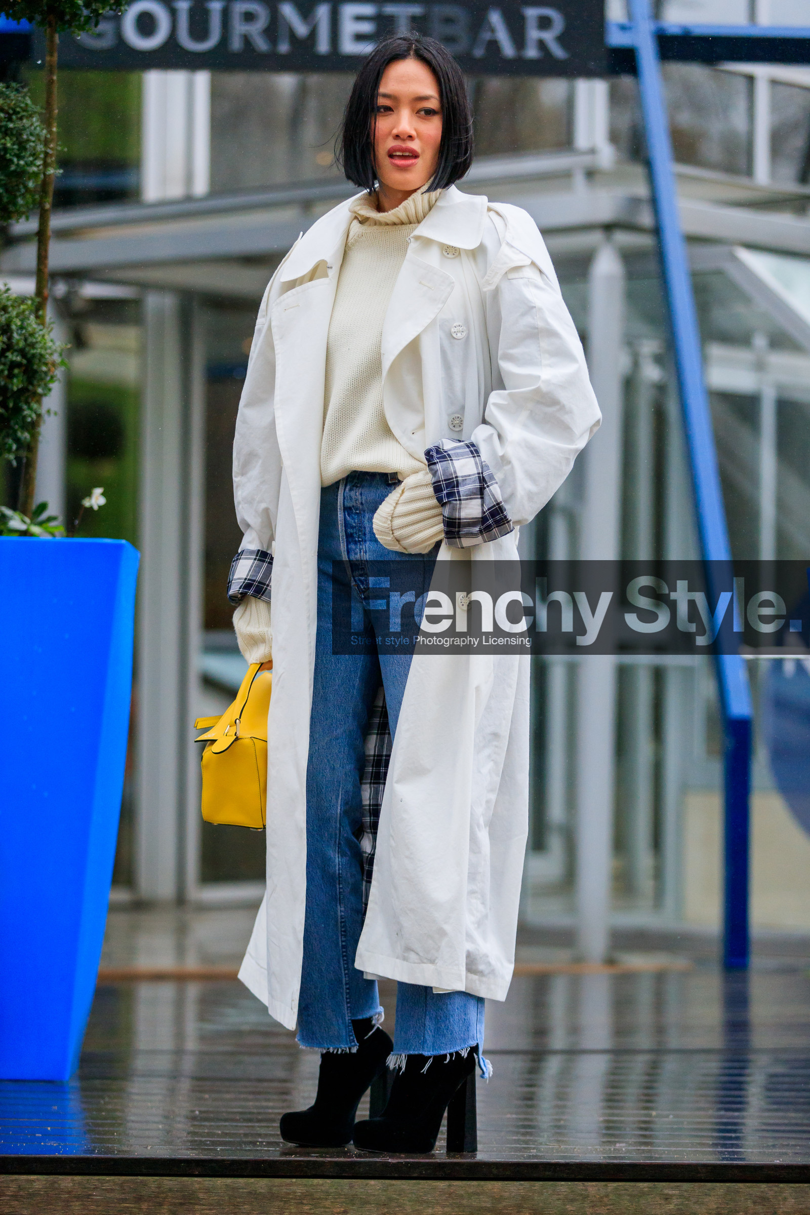 AUTUMN WINTER 2017-2018, AW 17-18, black shoes, blue denim, denim pants, FALL WINTER 2017-2018, fashion week, frenchystyle, full length, FW, FW 17-18, high heels, jeans, jonathan paciullo, leather bag, leather shoes, loewe, PARIS, PFW, plaid, street style, tartan, Tiffany Hsu, trench coat, trousers, vertical, white coat, white sweater, yellow bag