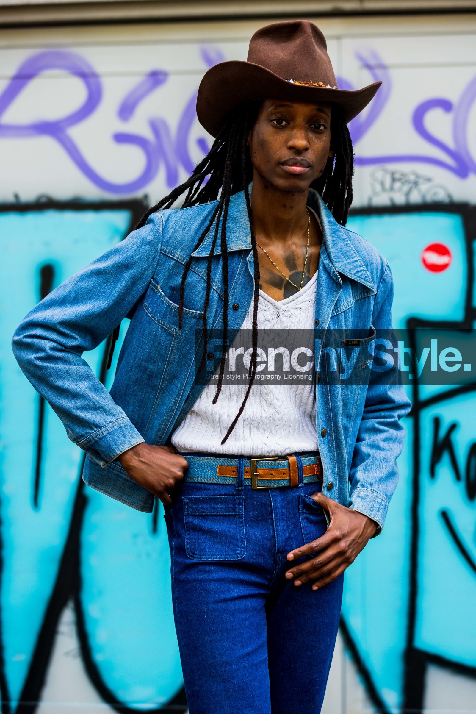 belt, cowboy, cowboy hat, denim, denim jacket, hat, jeans, menswear, white top, fashion week, frenchystyle, FW, jonathan paciullo, street style, MFW, MILAN, SPRING SUMMER 2022, SS 22, vertical, atmosphere details, detail