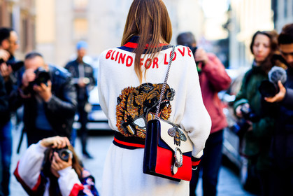 adrianne ho, animal print, anna dello russo, atmosphere details, AUTUMN WINTER 2017-2018, AW 17-18, back detail, detail, embroidered bag, FALL WINTER 2017-2018, fashion week, frenchystyle, FW, FW 17-18, graphic coat, graphic jacket, gucci, horizontal, jonathan paciullo, leather bag, MFW, MILAN, printed bag, printed coat, printed jacket, sequined bag, street style, white coat