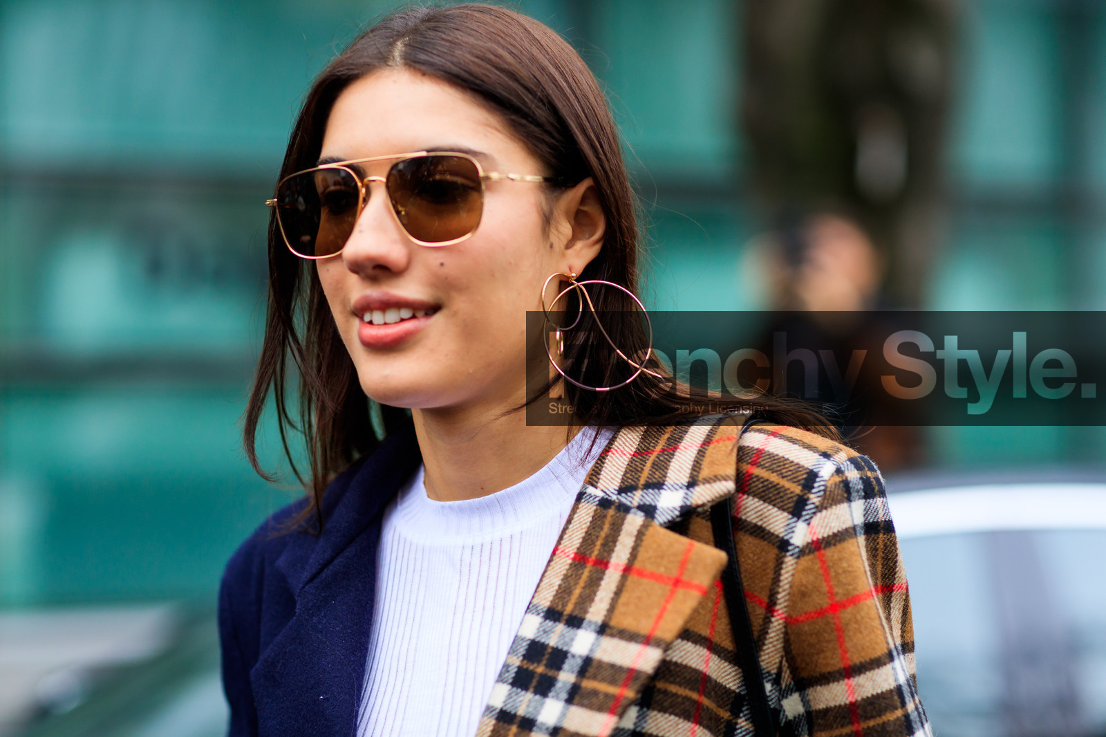 atmosphere details, AUTUMN WINTER 2017-2018, AW 17-18, blue denim, brown bag, checked jacket, detail, earrings, FALL WINTER 2017-2018, fashion week, frenchystyle, FW, FW 17-18, graphic coat, graphic jacket, horizontal, jeans, jonathan paciullo, leather backpack, leather bag, louis vuitton, MFW, MILAN, monogram, patricia manfield, plaid, printed bag, printed coat, printed jacket, street style, sunglasses, tartan, trousers, white t shirt