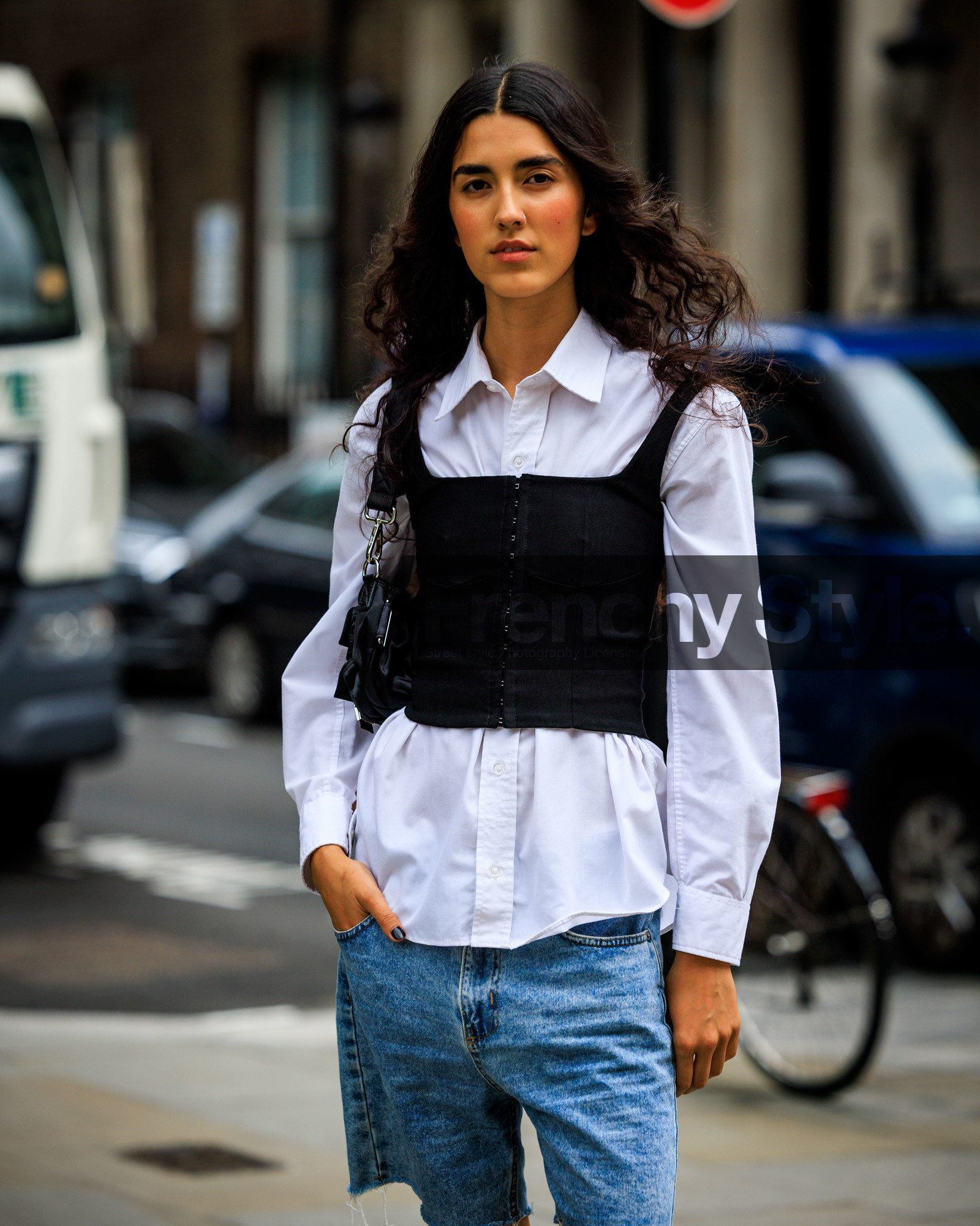 fashion week, frenchystyle, FW, jonathan paciullo, street style, LFW, LONDON, atmosphere details, detail, SPRING SUMMER 2024, SS 24