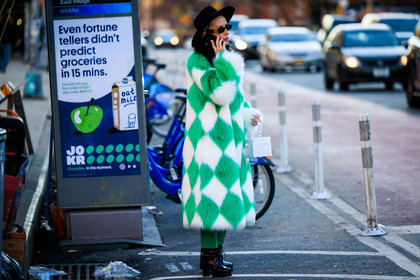 furry green and white pattern, long coat, black hat, black sun glasses, high heel military boots, fashion week, frenchystyle, FW, jonathan paciullo, street style, NYFW, NEW YORK, AUTUMN WINTER 2022-2023, FALL WINTER 2022_2023, FW 22-23, atmosphere details, horizontal