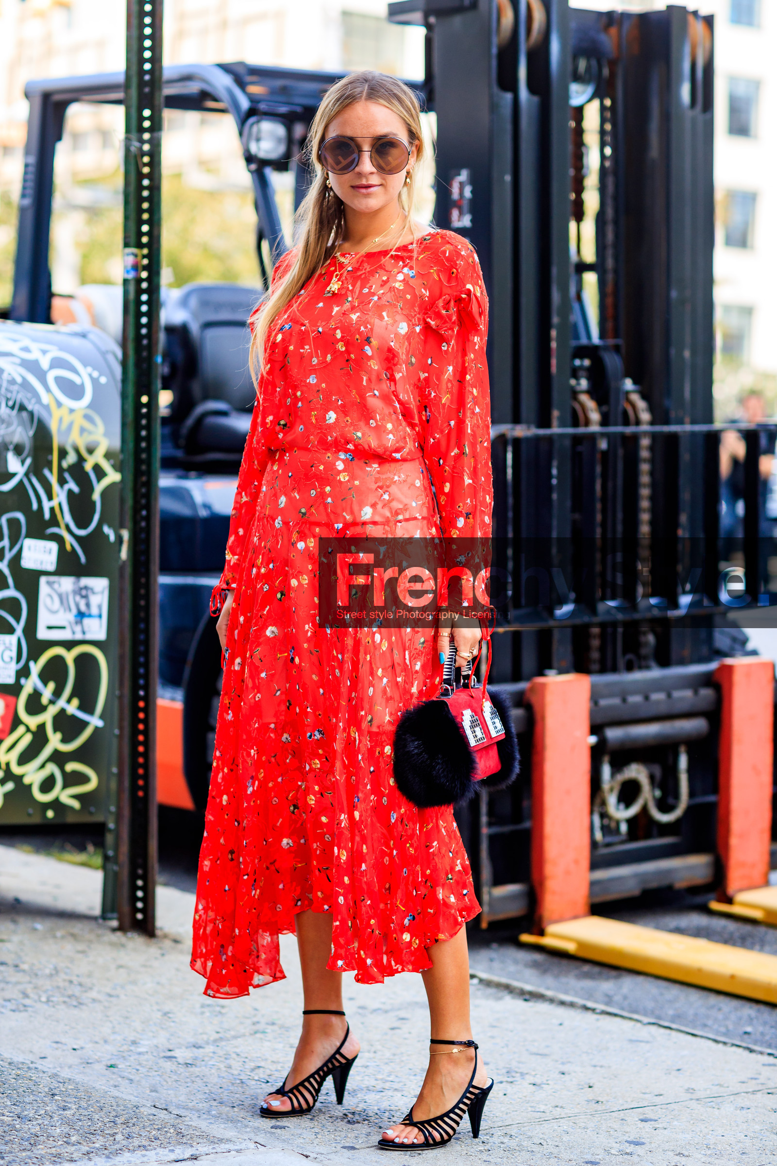 black bag, black shoes, fashion week, frenchystyle, full length, fun bag, fur bag, FW, graphic dress, high heels, jonathan paciullo, leather bag, leather shoes, NEW YORK, nina suess, NYFW, printed dress, red bag, red dress, SPRING SUMMER 2018, SS 18, street style, sunglasses, vertical