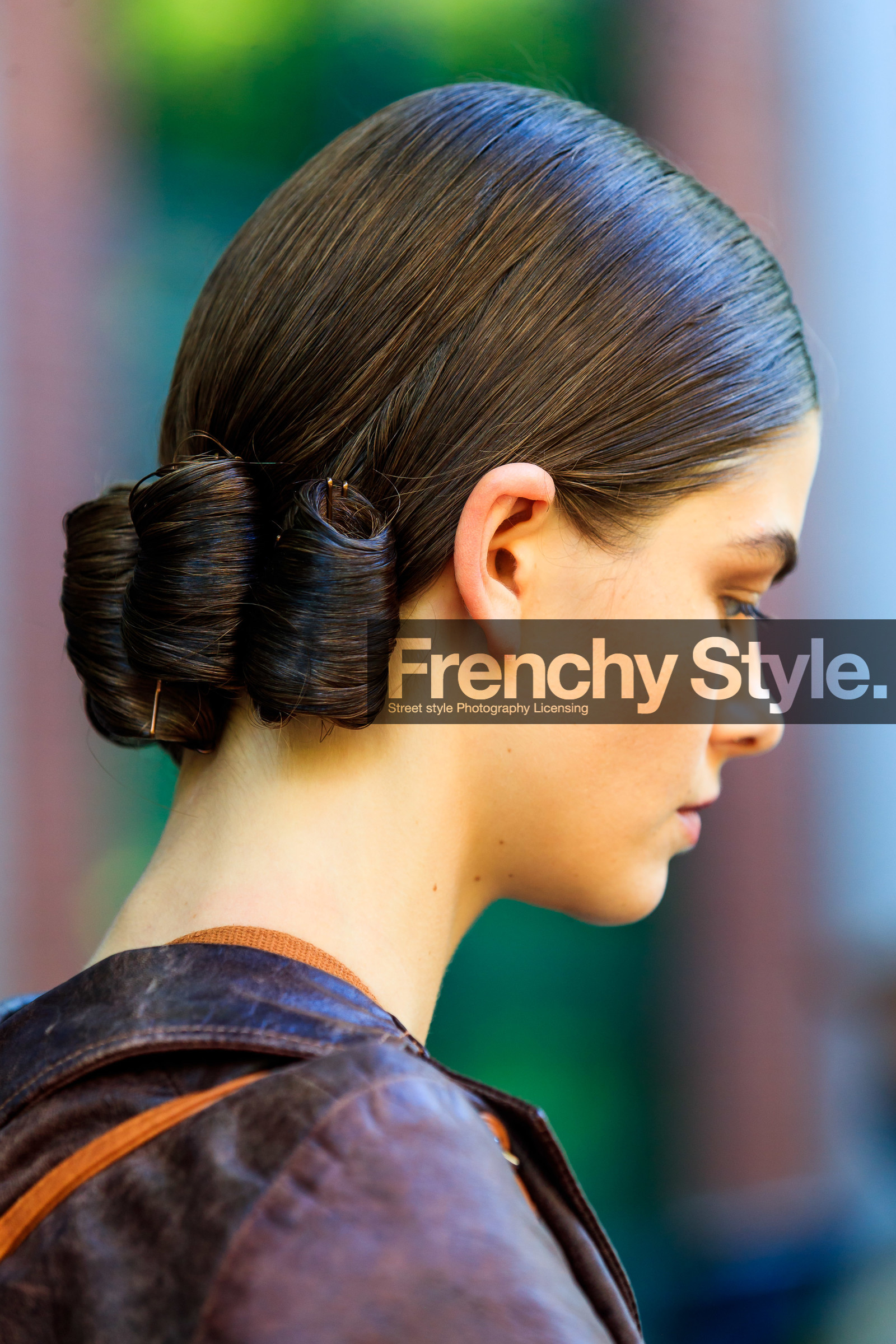 close up detail, hair details, fashion week, frenchystyle, FW, jonathan paciullo, street style, MFW, MILAN, SPRING SUMMER 2021, SS 21, vertical, detail, model