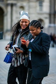 bag, black and white, black blazer, black pants, blazer, blue bag, duo, grey jacket, grey shirt, pants, printed scarf, scarf, shirt, smartphone, striped blazer, striped shirt, stripes, white scarf, fashion week, frenchystyle, FW, jonathan paciullo, street style, PFW, PARIS, SPRING SUMMER 2022, SS 22, vertical, atmosphere details