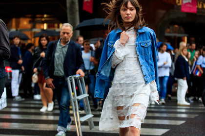 anna karenina, atmosphere details, AUTUMN WINTER 2016-2017, AW 16-17, blue denim, denim jacket, detail, FALL WINTER 2016-2017, fashion week, frenchystyle, FW, FW 16-17, HAUTE COUTURE, horizontal, jonathan paciullo, lace dress, MENSWEAR, over the shoulder, PARIS, PFW, see through, street style, white dress