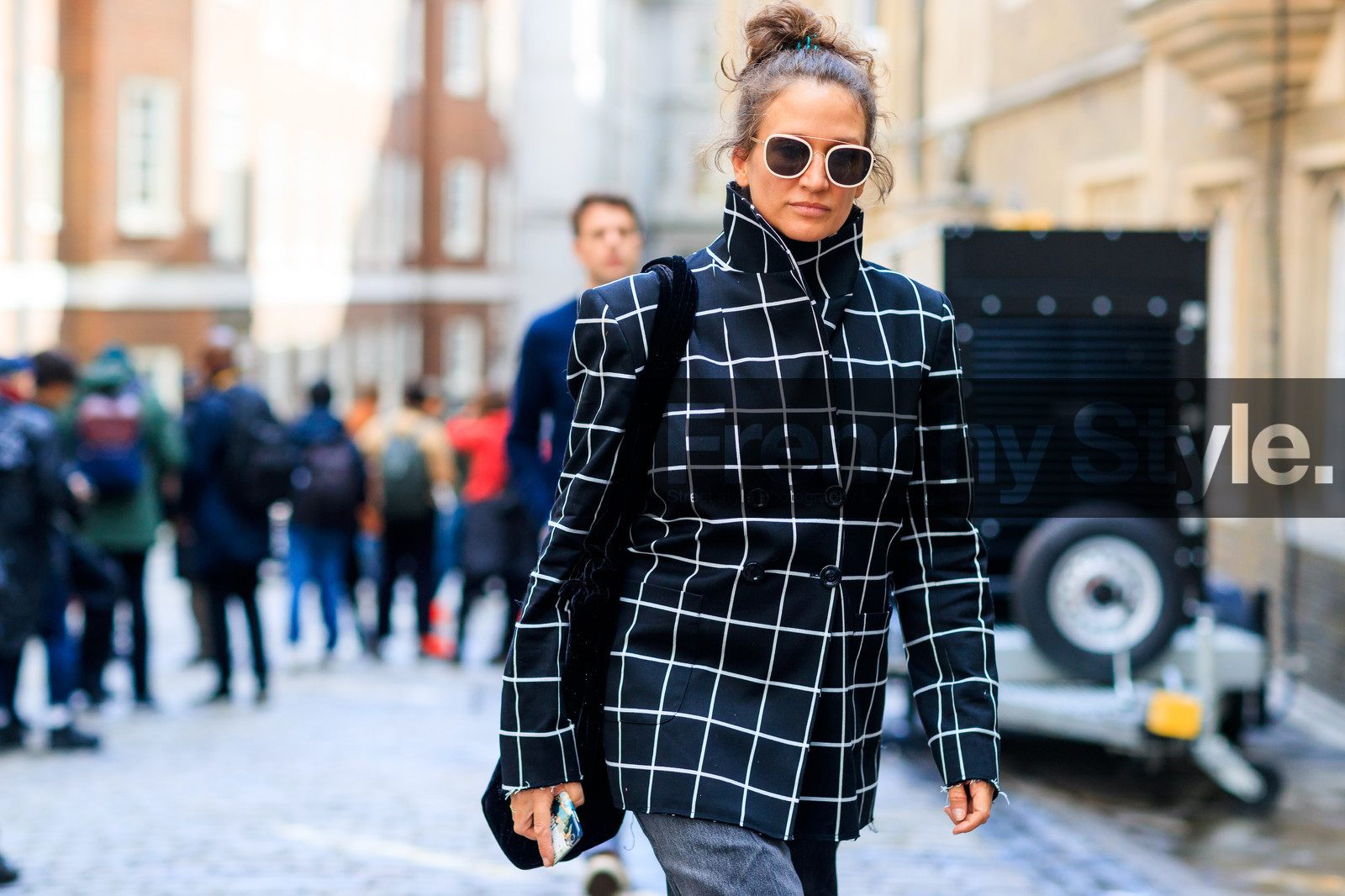 atmosphere details, black jacket, blazer, checked jacket, detail, fashion week, frenchystyle, FW, graphic jacket, horizontal, jonathan paciullo, LFW, LONDON, plaid, printed jacket, SPRING SUMMER 2018, SS 18, street style