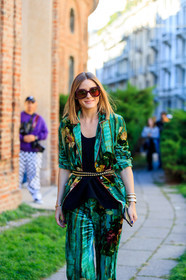 atmosphere details, black belt, black top, detail, fashion week, floral, flowers, frenchystyle, FW, graphic jacket, graphic pants, green jacket, green pants, jonathan paciullo, MFW, MILAN, olivia palermo, printed jacket, printed pants, SPRING SUMMER 2018, SS 18, street style, studs, sunglasses, trousers, vertical